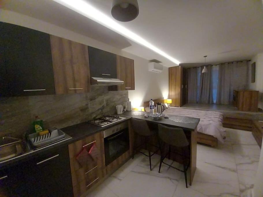 Brand New 1 Bedroom Studio Flat Gudja ภายนอก รูปภาพ
